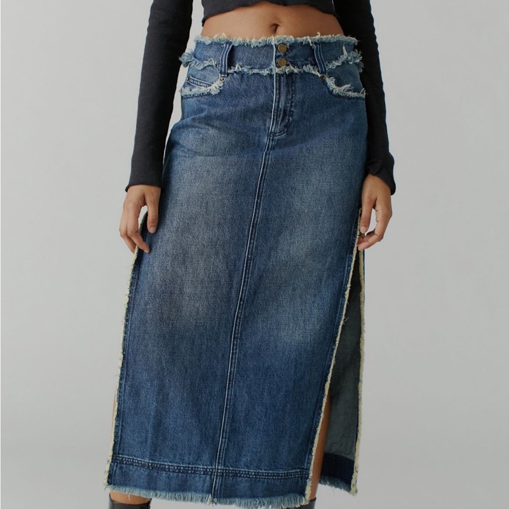 UO Jean Skirt NWT